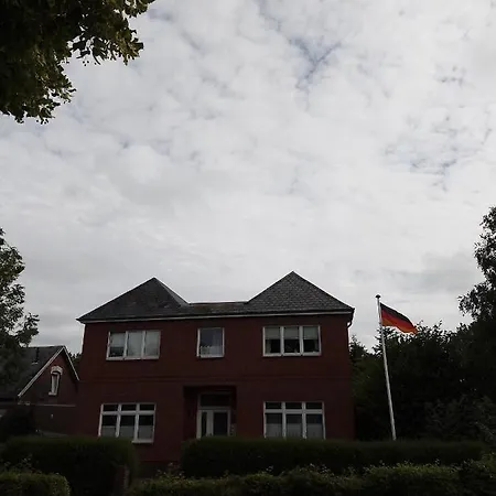 Residence Mary Christine *
